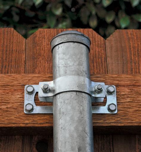 ceadr fence metal pole brackets|10 lb fence post brackets.